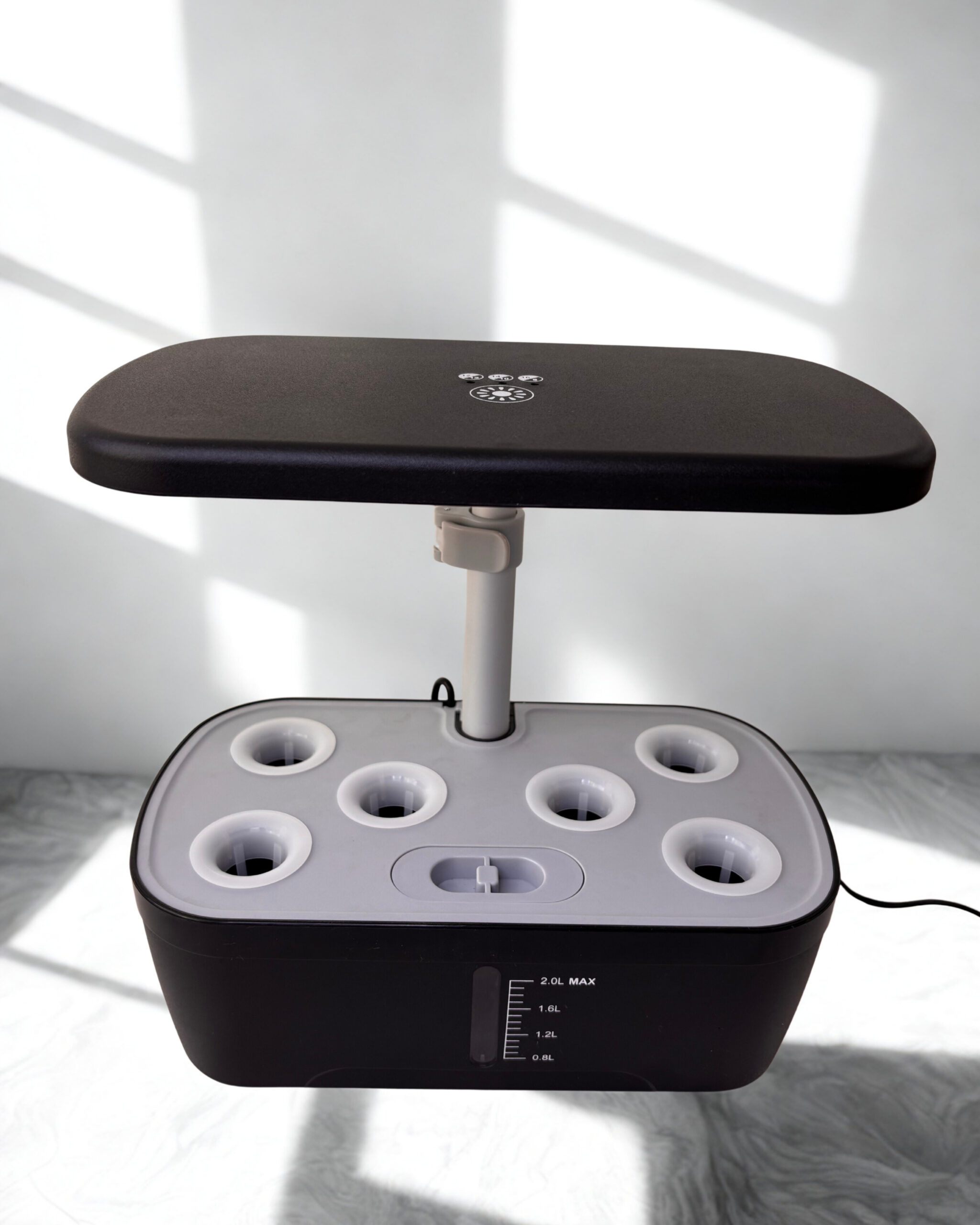 Išmanusis vazonas 6 skylių 5